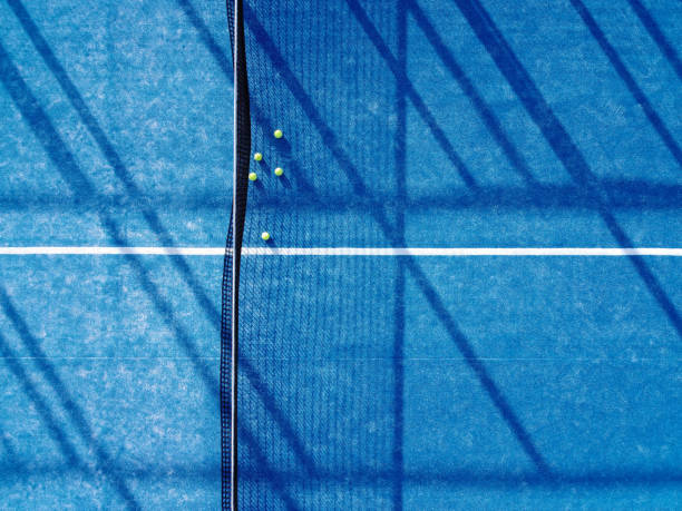 Installation terrain de tennis