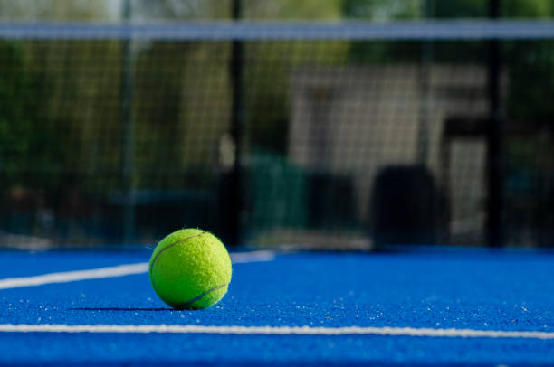 Construction terrain de tennis
