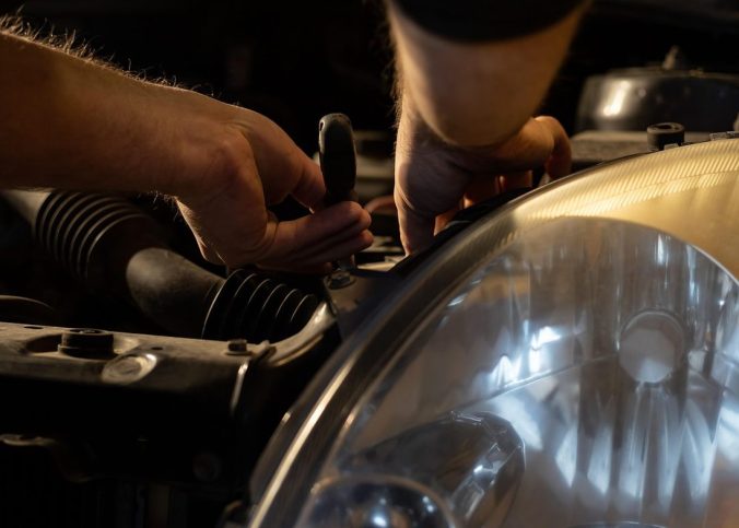 Road trip : les liquides qu'on oublie de vérifier avant de partir